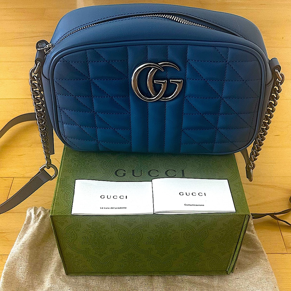 Almost New Gucci Marmont in denim blue leather